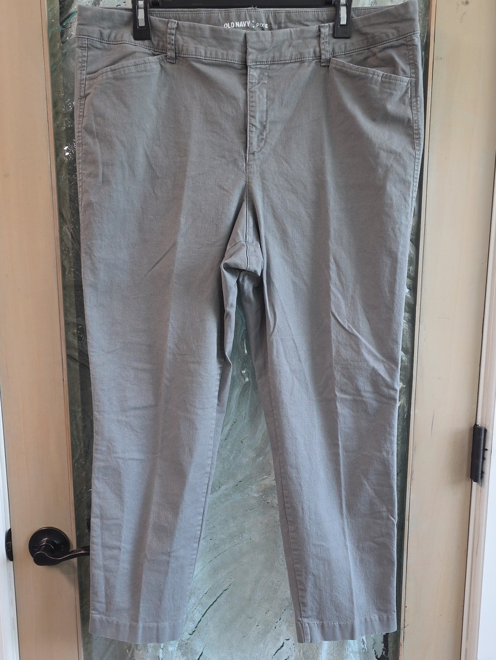 Old Navy Greystone Pixie Chino Pants - Sz 16